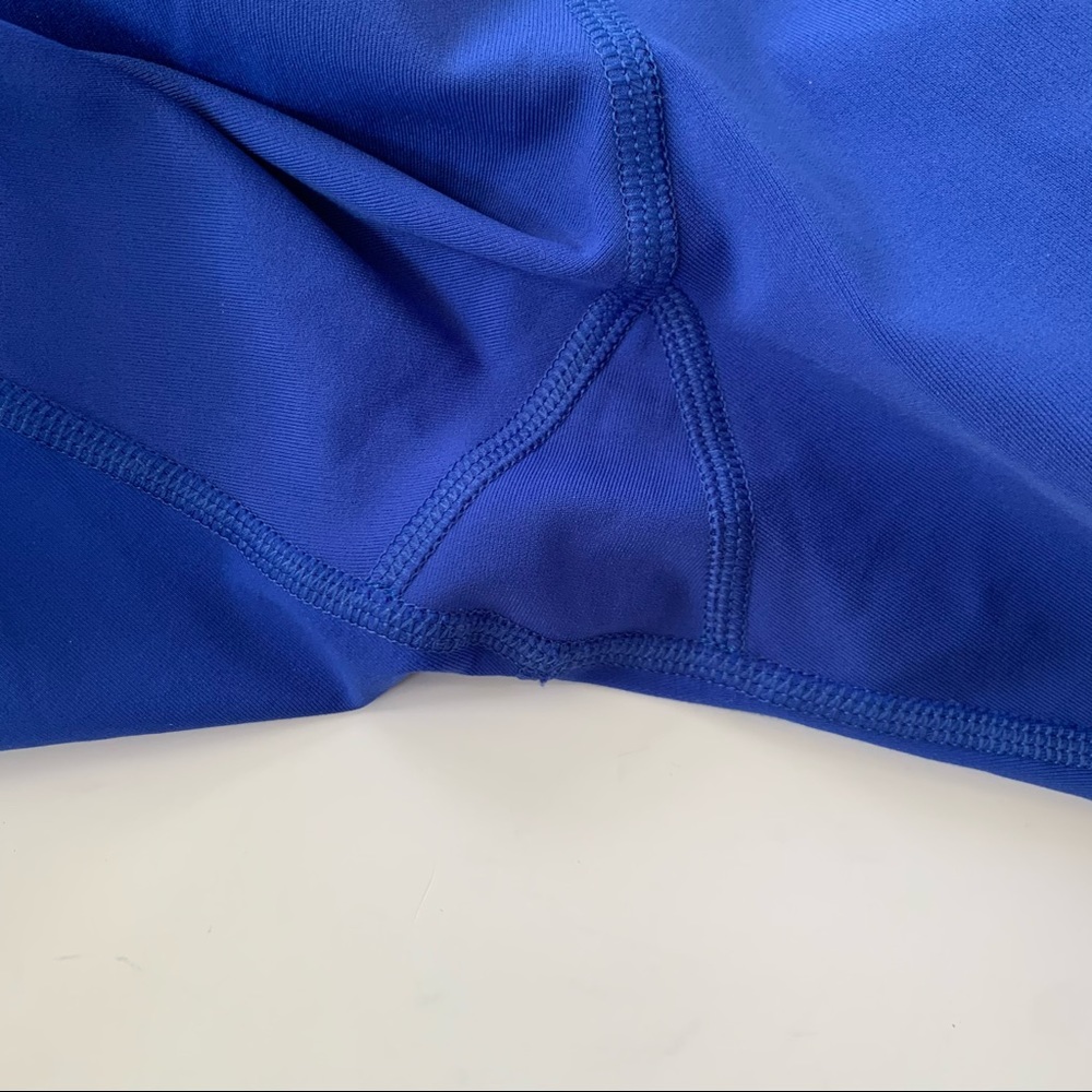 Lululemon Run Inspire Crop II (Mesh) Harbor Blue 6 - Picture 10 of 15
